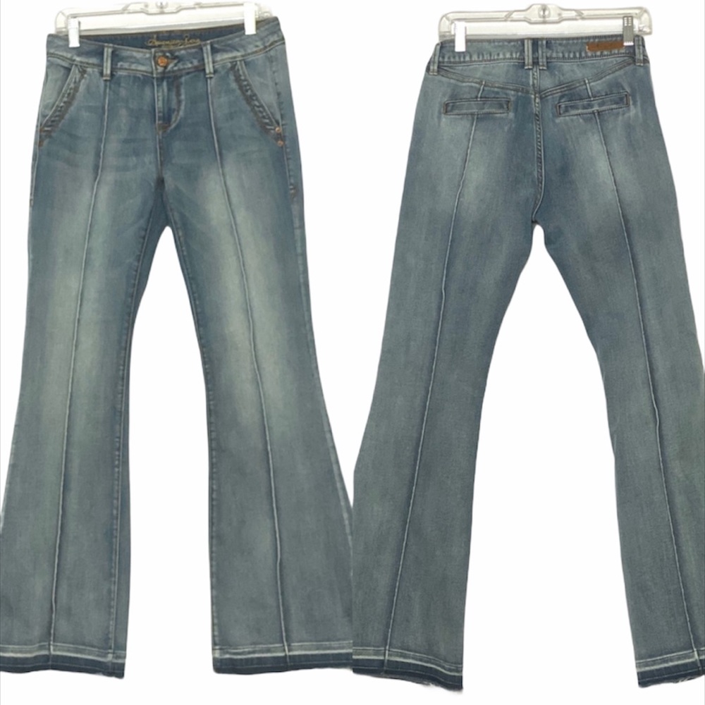 American Rag blue booty cut jean size 5
